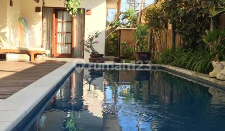 Villa Mewah 4BR di Umalas Lestari Villa Mewah 4BR di Umalas Lestari