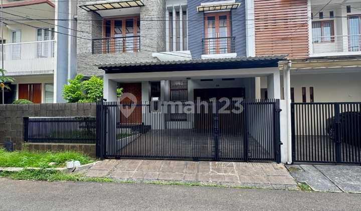 For Sale House on Alam Segar Street, Pondok Indah For Sale House on Alam Segar Street, Pondok Indah