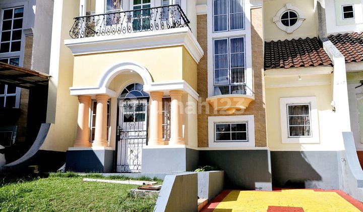 Dijual Cepat & Nego! Rumah Siap Huni Puri Casablanca - Habis Renovasi, Modern