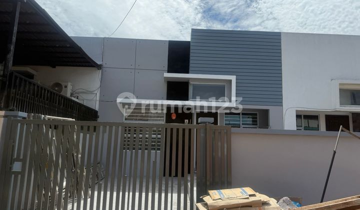 House for Sale Ready to Occupy in Puri Celebrity 1