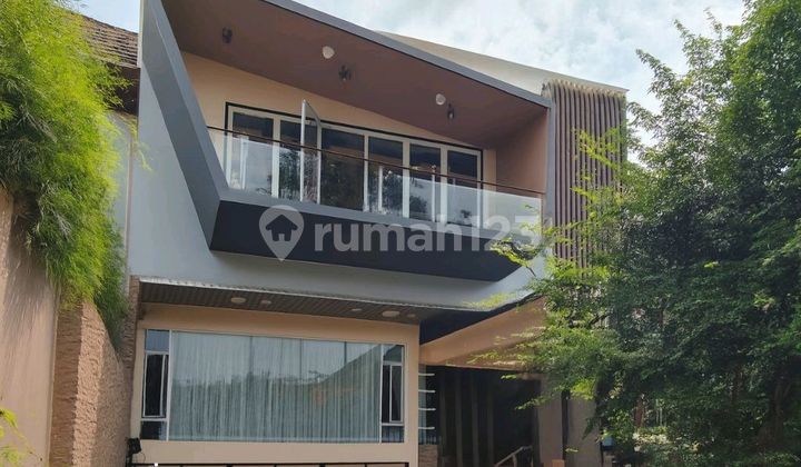 Dijual Rumah Mewah 2 Lantai – Sukajadi, Batam (belakang Golf) 2