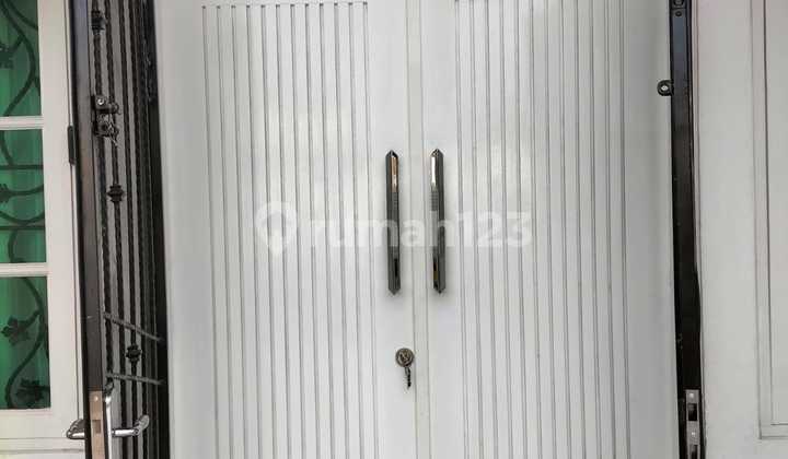 Dijual Rumah Nyaman & Bersih Di Puri Casablanca (nego)