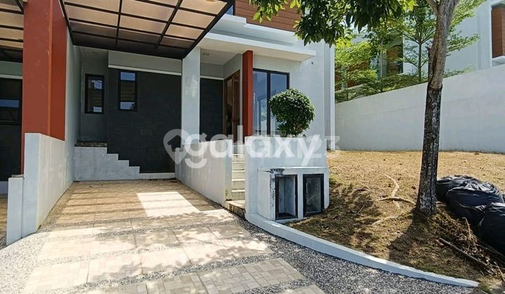 For Sale – Premium Hook House In Agathis Cluster, Bukit Indah Sukajadi