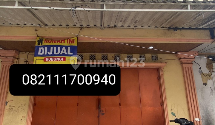 Di Jual Rumah 3 Lantai di Jakarta Pusat #ED04 1