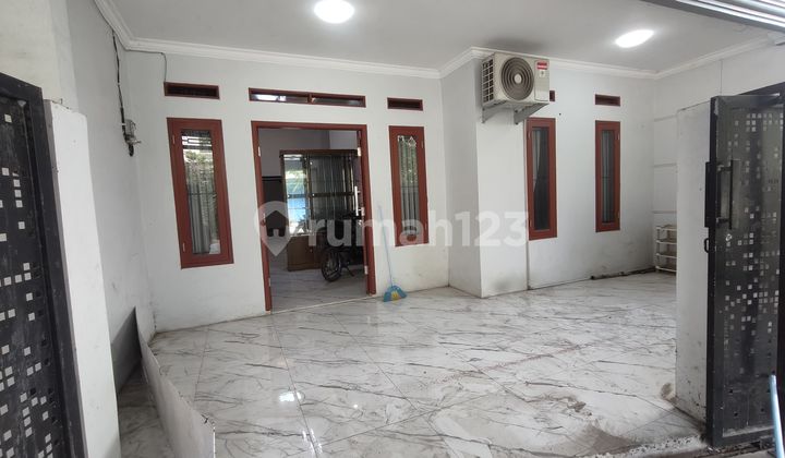 FOR SALE, STRATEGIC HOUSE NEAR JOHAR MARKET #ED12 2