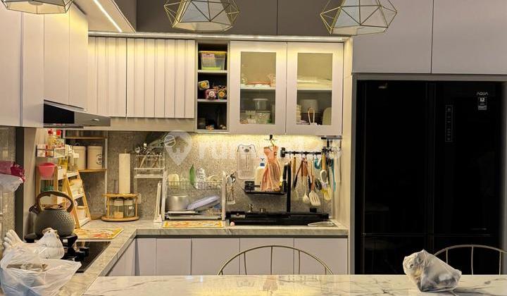 3-Storey Salon and Residence Fully Furnished Strategic SHM SLF