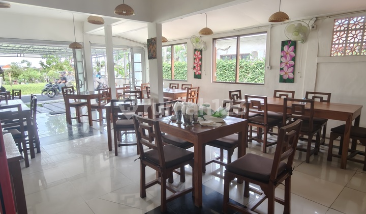 Buc Over Contract Restaurant Still Operating Fully Furnished Strategic Comfortable Buc Over Contract Restaurant Still Operating Fully Furnished Strategic Comfortable