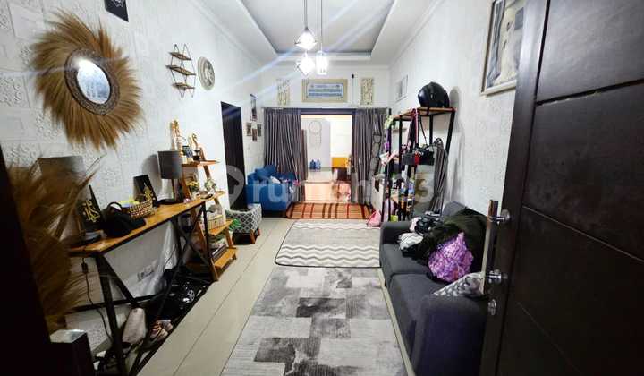 Dijual Cepat Rumah 3 KT Denpasar Barat