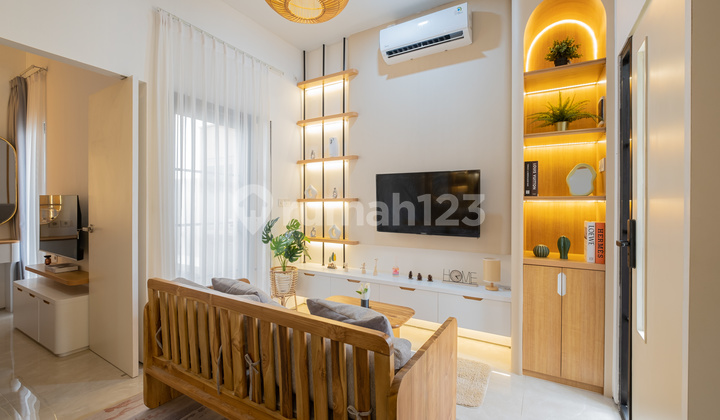 Rumah Modern Asri Lokasi Strategis 5 Menit ke Tol Rumah Modern Asri Lokasi Strategis 5 Menit ke Tol