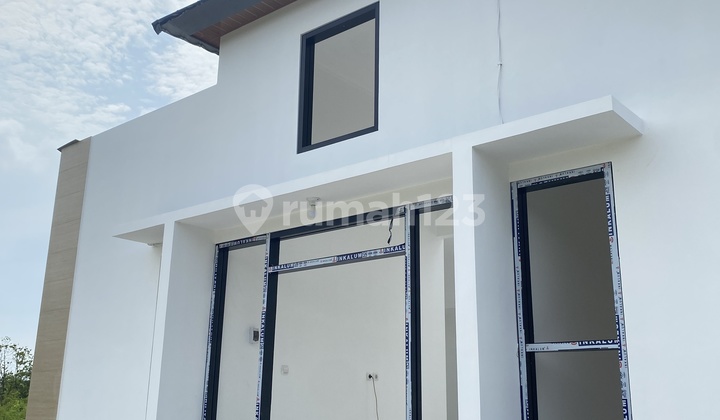 Rumah Hook 1 Lantai Lokasi Strategis Dekat Pusat Kota Jepara 2