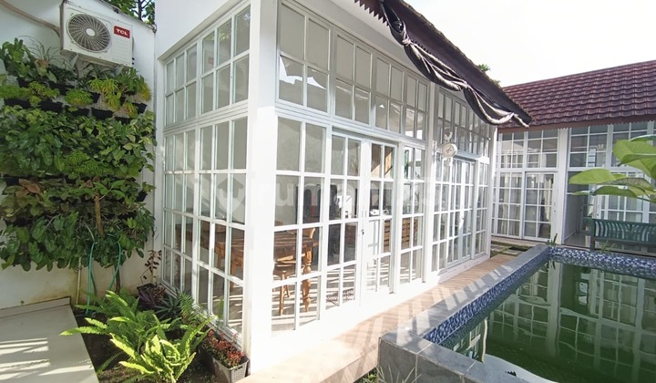 Rumah 2 Kamar Tidur + Kolam Renang Lokasi Strategis Rumah 2 Kamar Tidur + Kolam Renang Lokasi Strategis