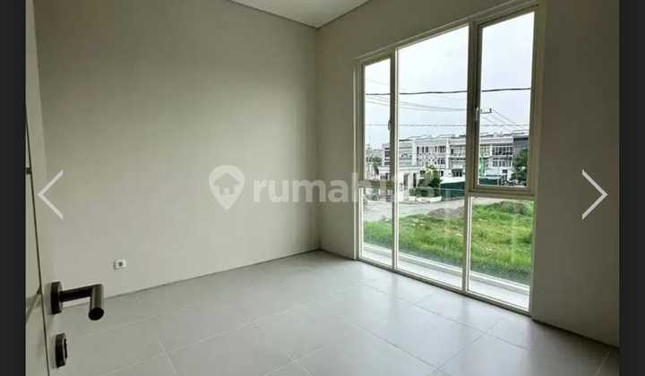 Rumah Minimalis Modern Baru Gress 2T di Perumahan Green Graha Garden 2