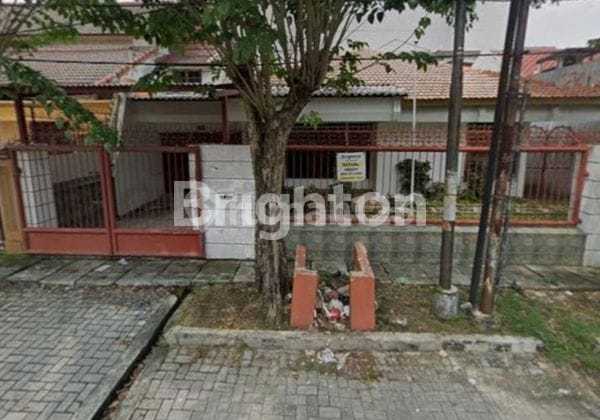 Rumah Shm Siap Huni Sudah Renov Sangat Nyaman Untuk Keluarga Juga Cocok Untuk Kantor, Resto, Klinikspa Dll Letak Di Dukuh Kupang Timur Dekat. Majjen Sungkono, Raya Dukuh Kupang, Darmo Permai Juga Dekat Pusat Perbelanjaan, Rumah Sakit, Sekolah, Spbu Dll Rumah Shm Siap Huni Sudah Renov Sangat Nyaman Untuk Keluarga Juga Cocok Untuk Kantor, Resto, Klinikspa Dll Letak Di Dukuh Kupang Timur Dekat. Majjen Sungkono, Raya Dukuh Kupang, Darmo Permai Juga Dekat Pusat Perbelanjaan, Rumah Sakit, Sekolah, Spbu Dll