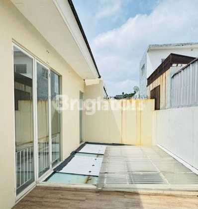Rumah Ciamik Minimalis Modern 2 Lt Siap Huni Di Long Beach Laguna Pakuwon City 2