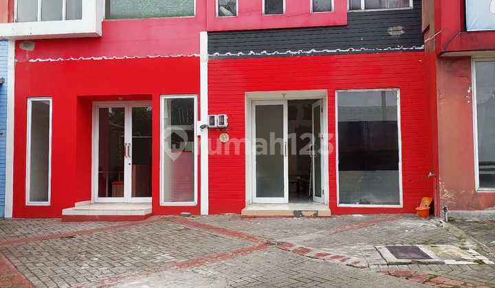 For Rent: 2-Story Shop House