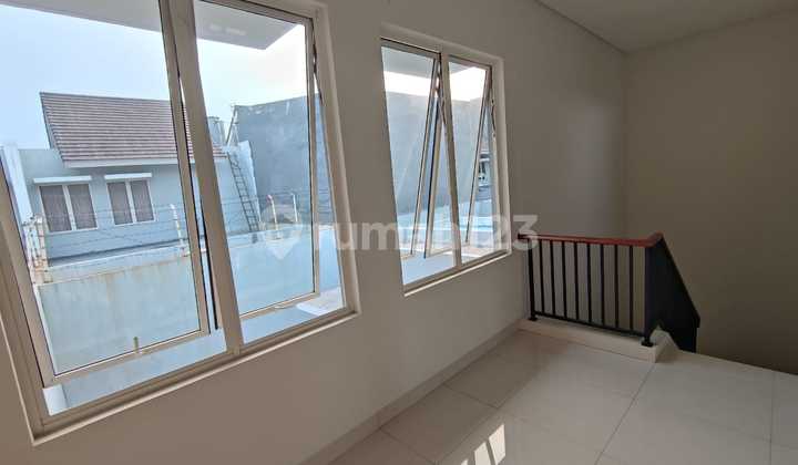 For Rent, Ready-to-Occupy House in Harapan Indah Cluster, Bekasi 2