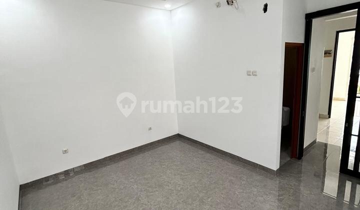 Dijual Rumah Bagus 2lantai Minimalis Modern 2