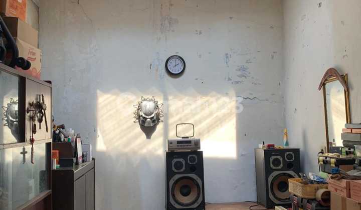 For Sale: Mrs. Thb's House 2