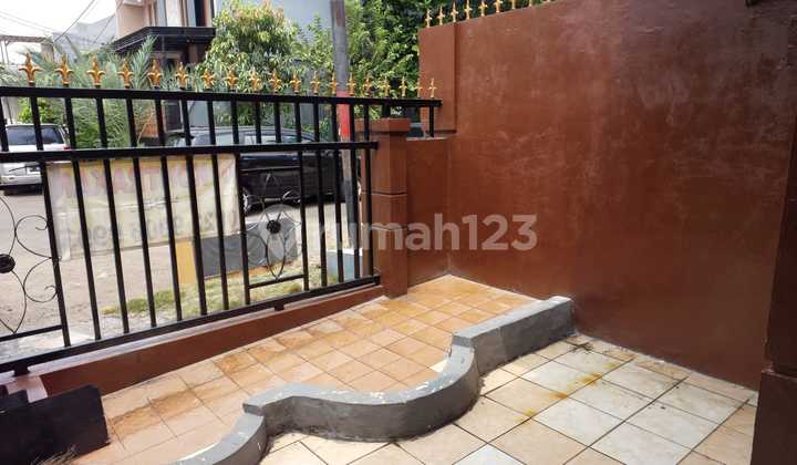 Disewa Rumah Siap Huni Rapi Dan Bebas Banjir Di Bulevard Hijau Harapan Indah Bekasi 1