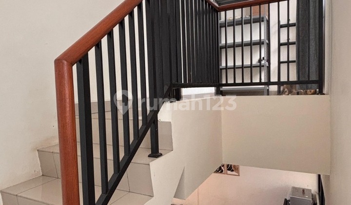 Dijual Rumah Cluster 2