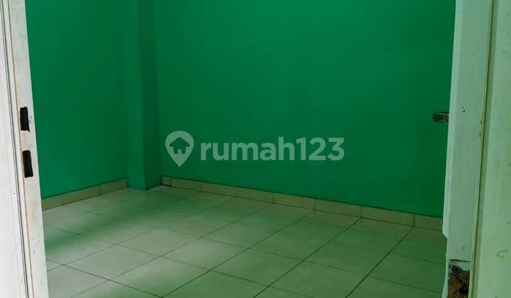 Sell Fast 2-Story House 2