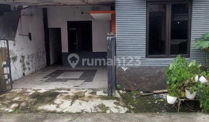 Dijual Rumah Bu Secepatnya Dijual Rumah Bu Secepatnya