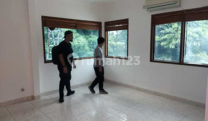 Di Sewa Rumah 2 Lantai Cocok Buat Kantor di Duren Tiga Raya Pancoran 2