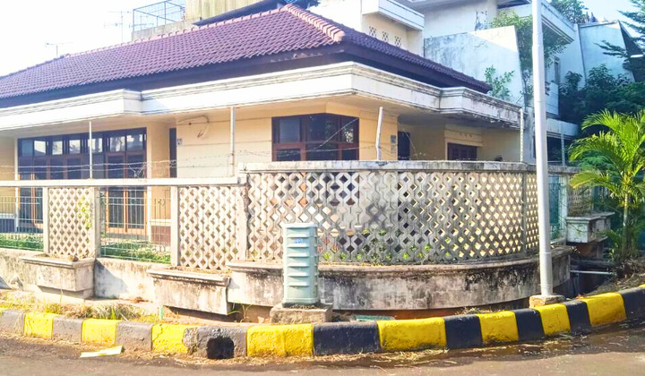 Dijual Rumah Hook Hitung Tanah Di Intercon Jakarta Barat