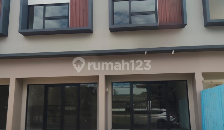 For Sale: Shop House Facing Main Road, DKI Plot, Meruya, West Jakarta 1