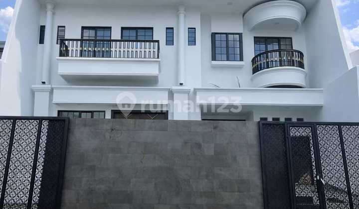 Jual Rumah Brand New di Tomang Jakarta Barat