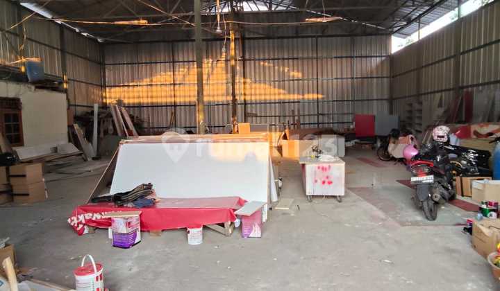 Warehouse Rental in Puri Indah Near West Jakarta Mayor Warehouse Rental in Puri Indah Near West Jakarta Mayor