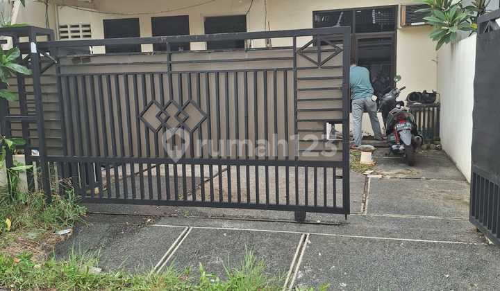 Dijual Cepat Rumah di Taman Alfa Indah Pesanggrahan Jakarta Selatan 2