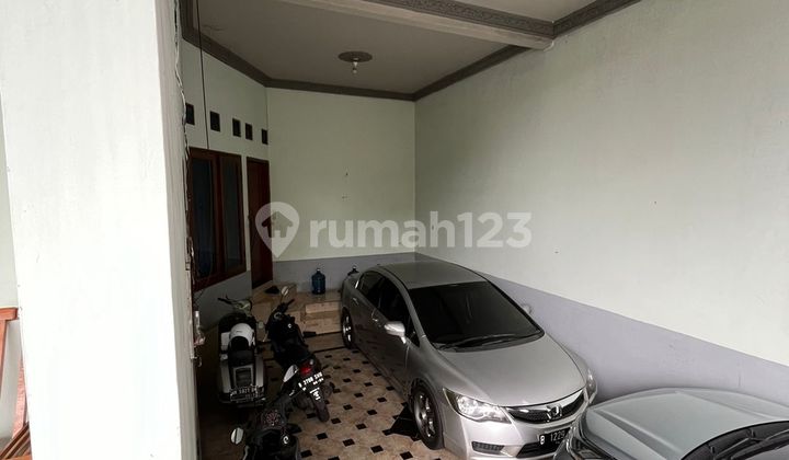 Rumah 2 Lantai Strategis Di Kebayoran Lama 2