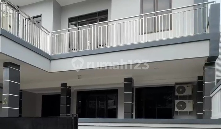 Rumah 2 Lantai Bagus di Mahagoni Park Bintaro 1
