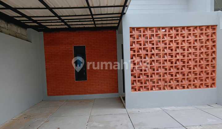 Nice House in Veteran Bintaro Near Offices