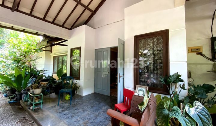 Large House for Sale Below NJOP in Bintaro