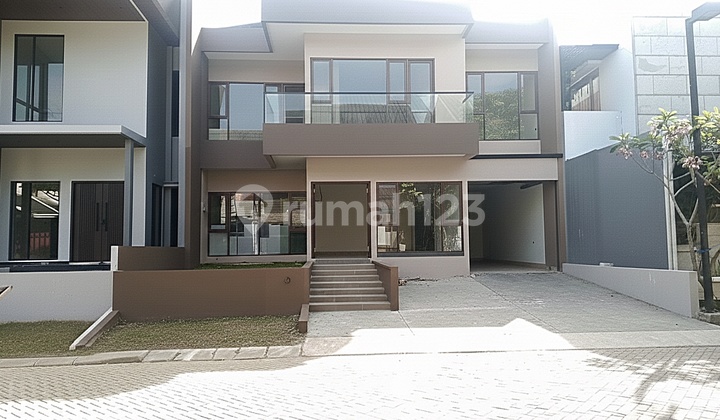 Rumah 2 Lantai Mewah di Sektor 7 Bintaro Rumah 2 Lantai Mewah di Sektor 7 Bintaro
