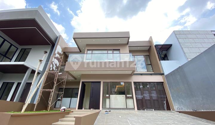 2-Story Luxury House in Sector 7 Bintaro