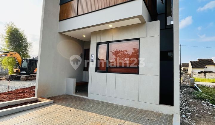 Rumah 2 Lantai di Sawangan - Dekat Tol Rumah 2 Lantai di Sawangan - Dekat Tol