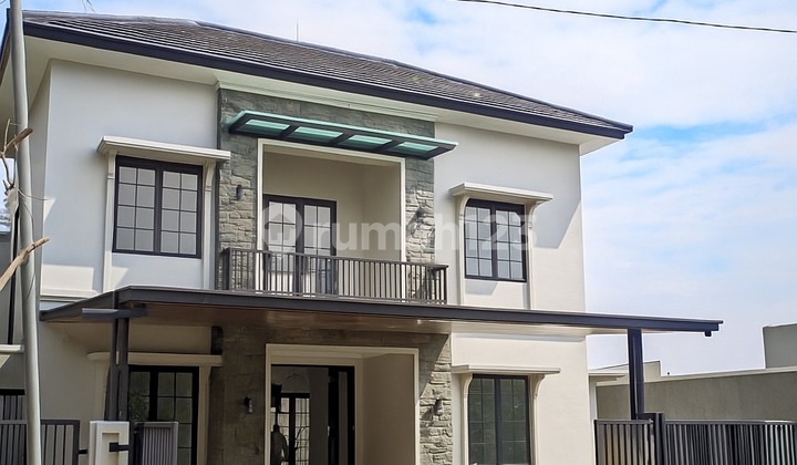 Rumah 2 Lantai Bagus Dengan Konsep Bali di Sentul City 1