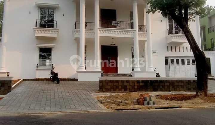 Rumah 2 Lantai Mewah Harga Nego - Di Sentul City Rumah 2 Lantai Mewah Harga Nego - Di Sentul City