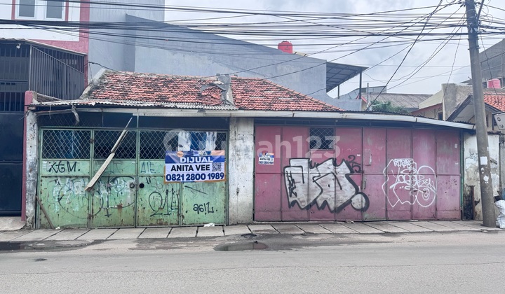 Old House Land Calculation SHM Location Front of Main Road 2