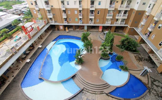Apartemen 3 Kamar Tidur Unfurnished Pemandangan Laut