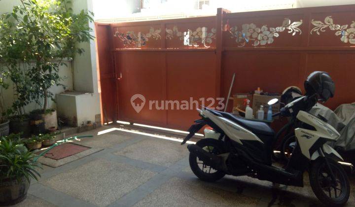 RUMAH SURABAYA TIMUR AREA KEDUNG COWEK KENJERAN 2