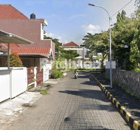 Rumah Hook Purimas Dekat Raya Merr Upn Surabaya Timur 2