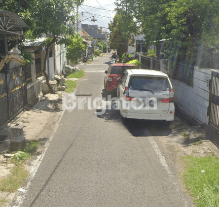 RUMAH BRATANG GEDE DEKAT NGAGEL RAYA MERR SURABAYA PUSAT 2