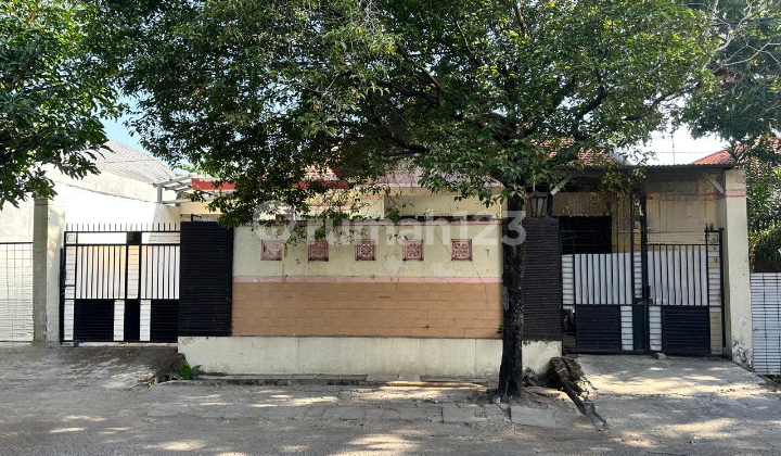 Rumah Area Pucang Dekat Ngagel Baratajaya Surabaya Pusat 1