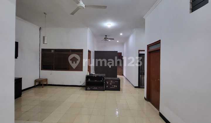 Lebak Kenjeran House Near Pakuwon City, Ir. Sukarno Street, East Surabaya Lebak Kenjeran House Near Pakuwon City, Ir. Sukarno Street, East Surabaya