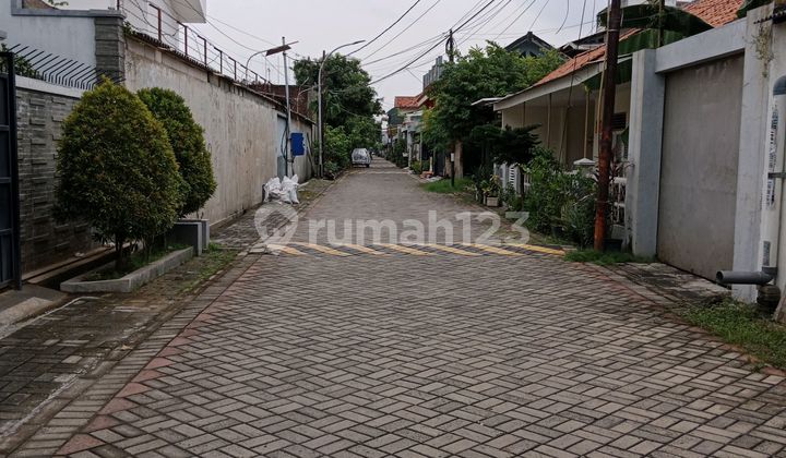 Lebak House Needs Renovation Near Kenjeran Merr Atom Market Pakuwon City East Surabaya 2