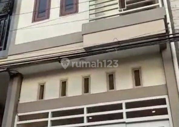 Rumah Murah Sederhana Dekat Pakuwon City Raya Merr Surabaya Timur  1